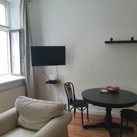 Beutiful Apartment Near The Center เวียนนา ภายนอก รูปภาพ